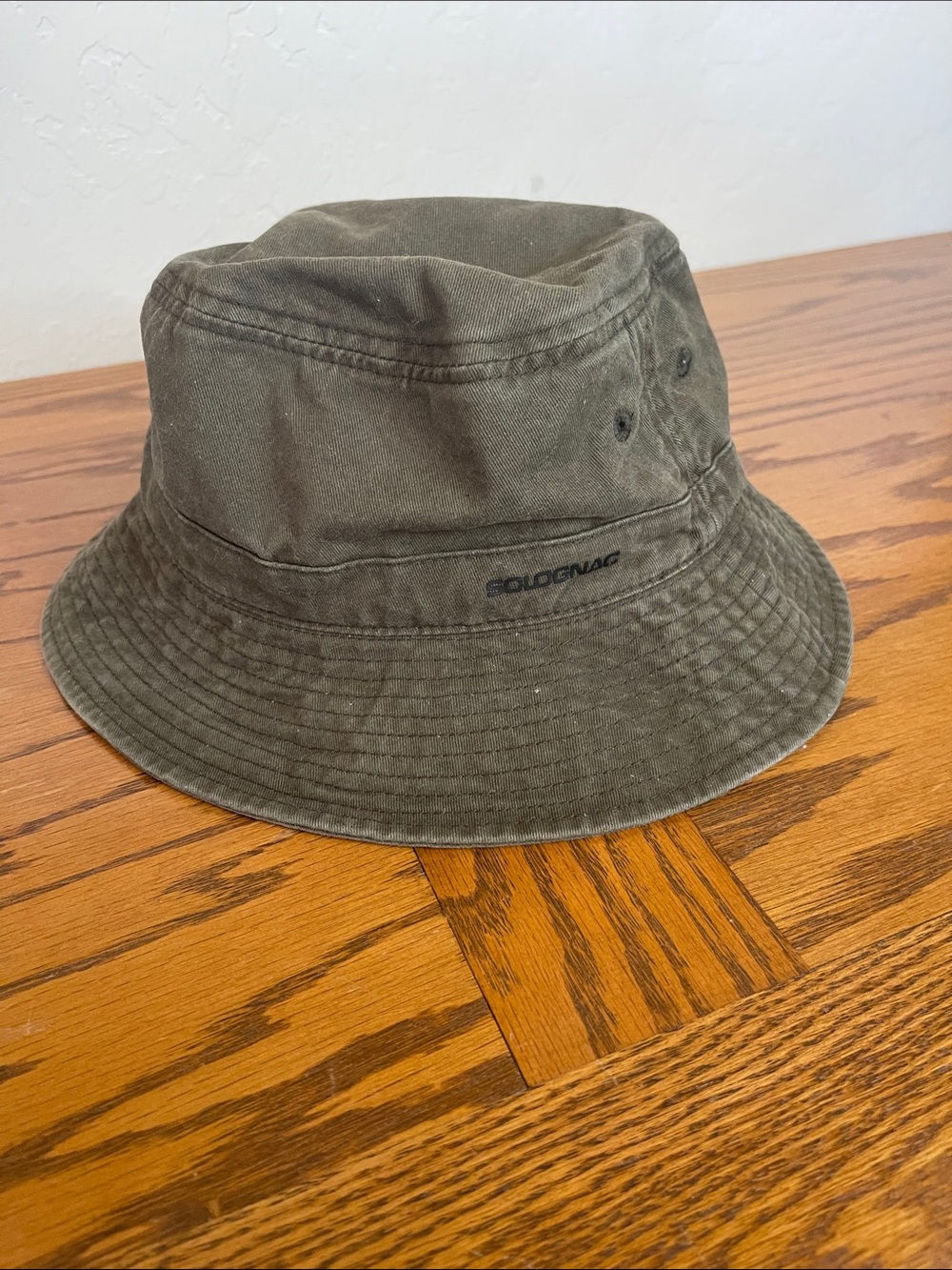 SOLDENVAC Olive Green Bucket Hat